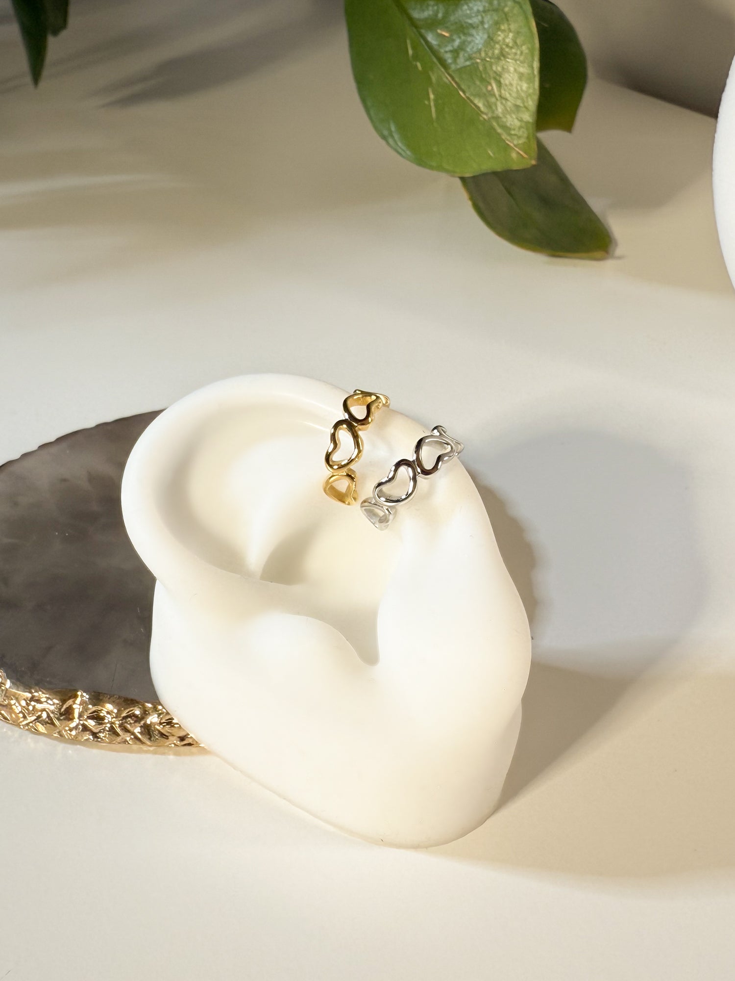 EAR CUFF LOVE