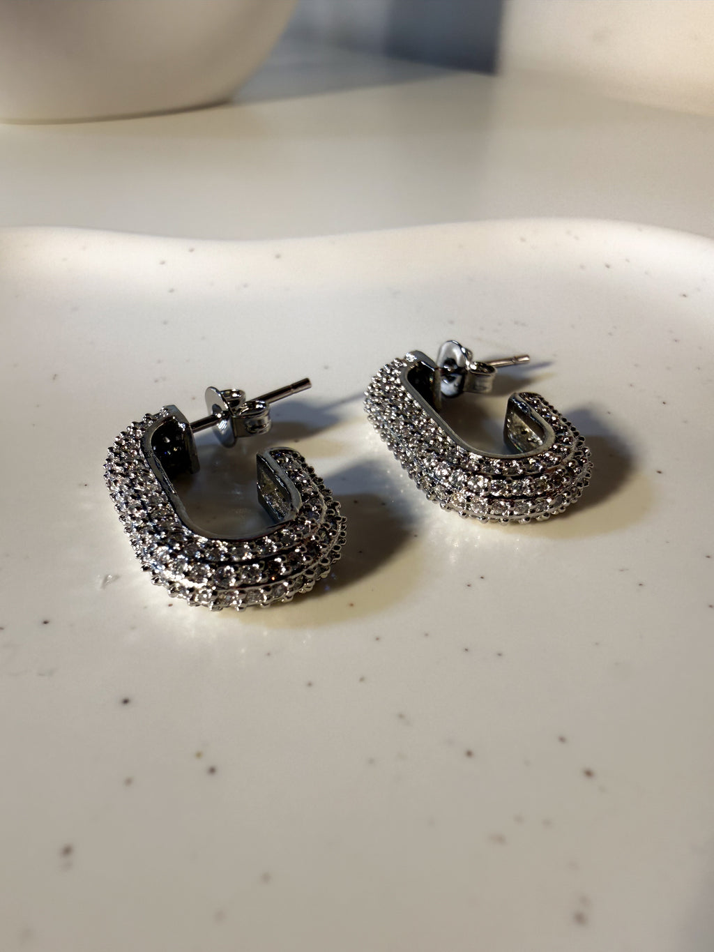 ORECCHINI BROKEN SQUARE BRILLANTINATI