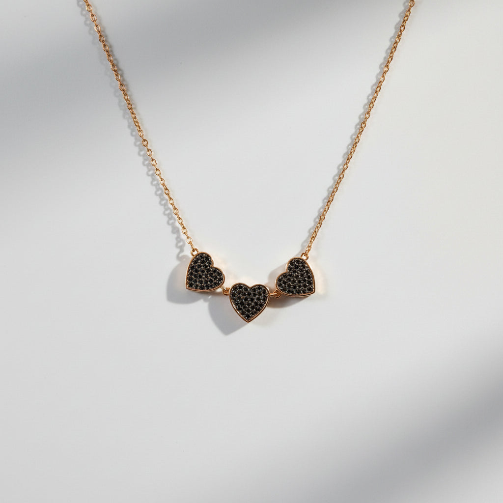 COLLANA TRIS CUORICINI