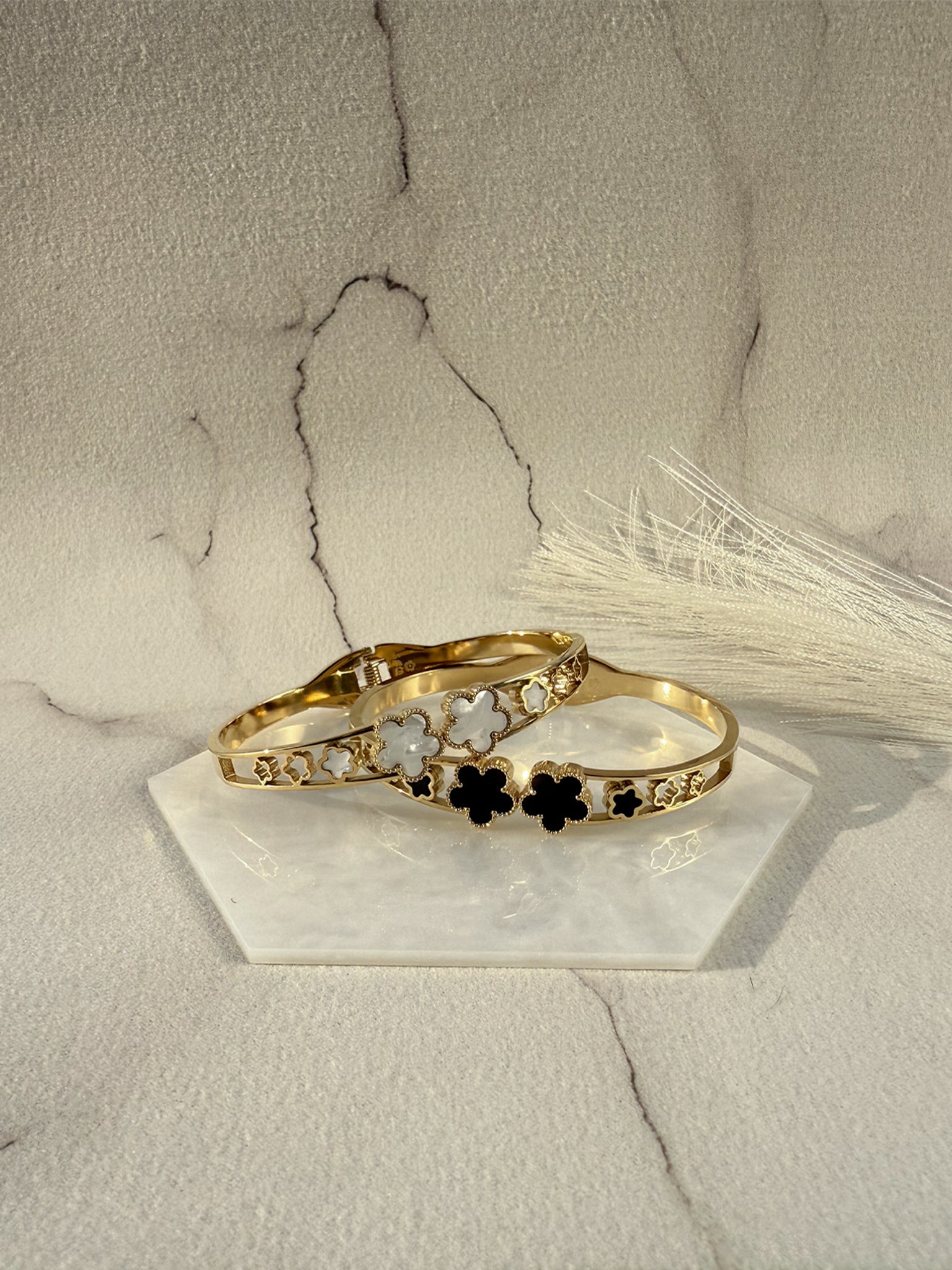 BRACCIALE VAN 8 MOTIVI