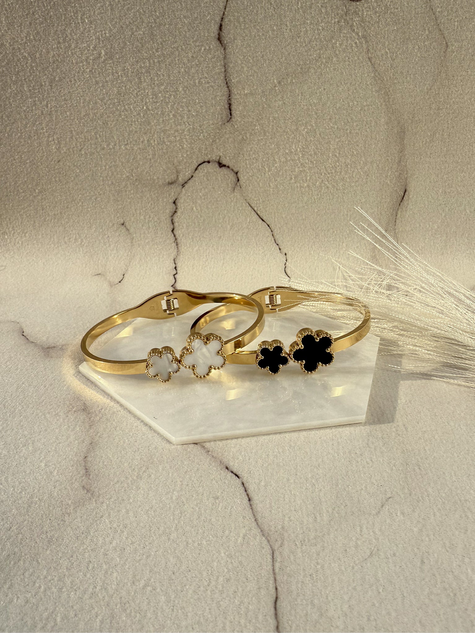 BRACCIALE VAN 2 MOTIVI