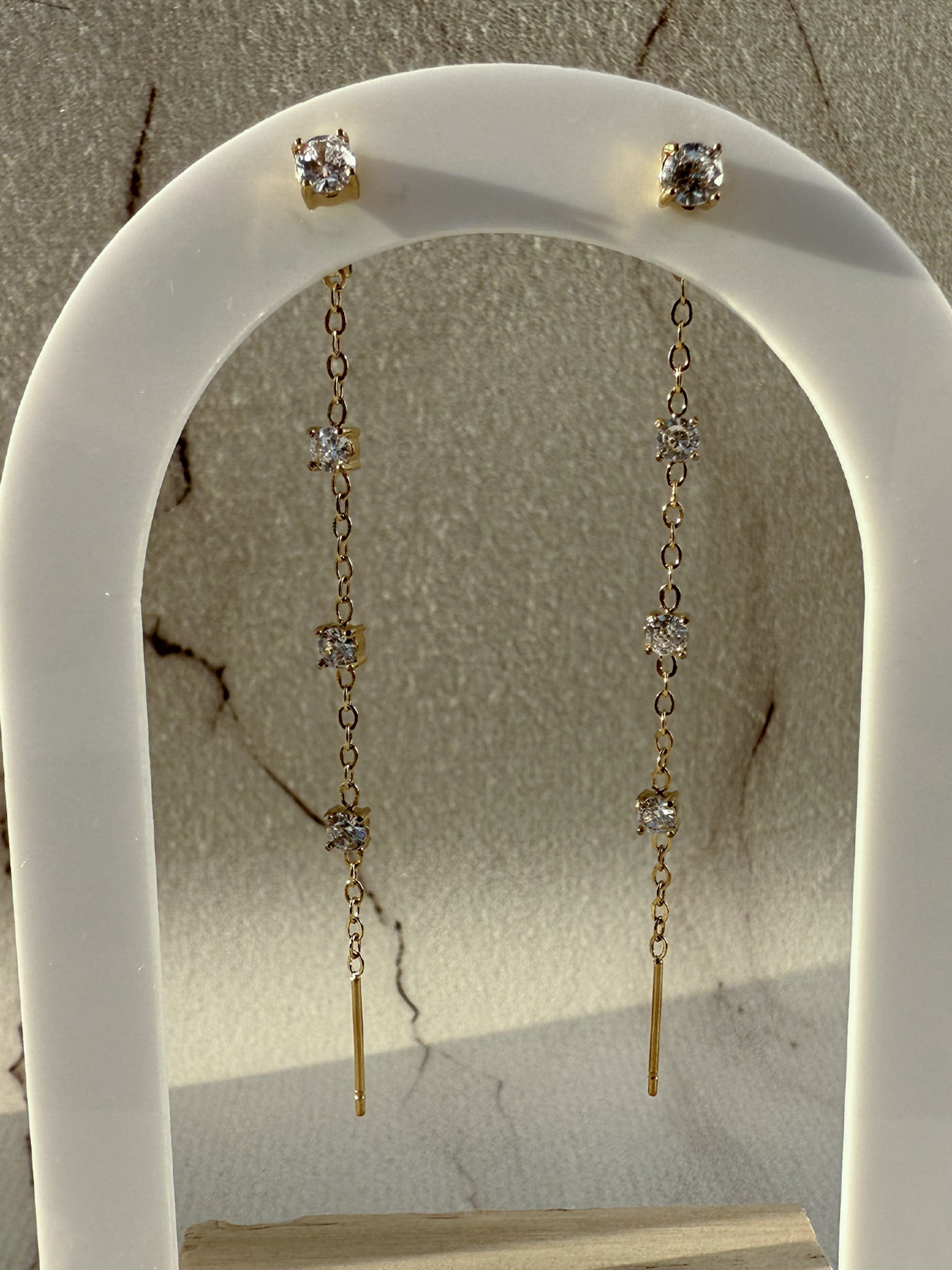 ORECCHINI SALISCENDI GLINT