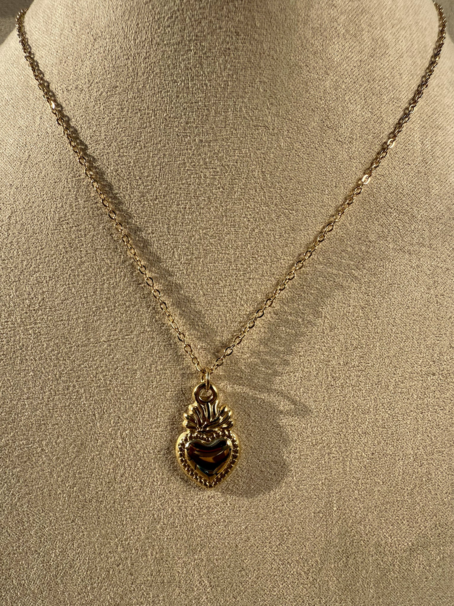 COLLANA SACRA