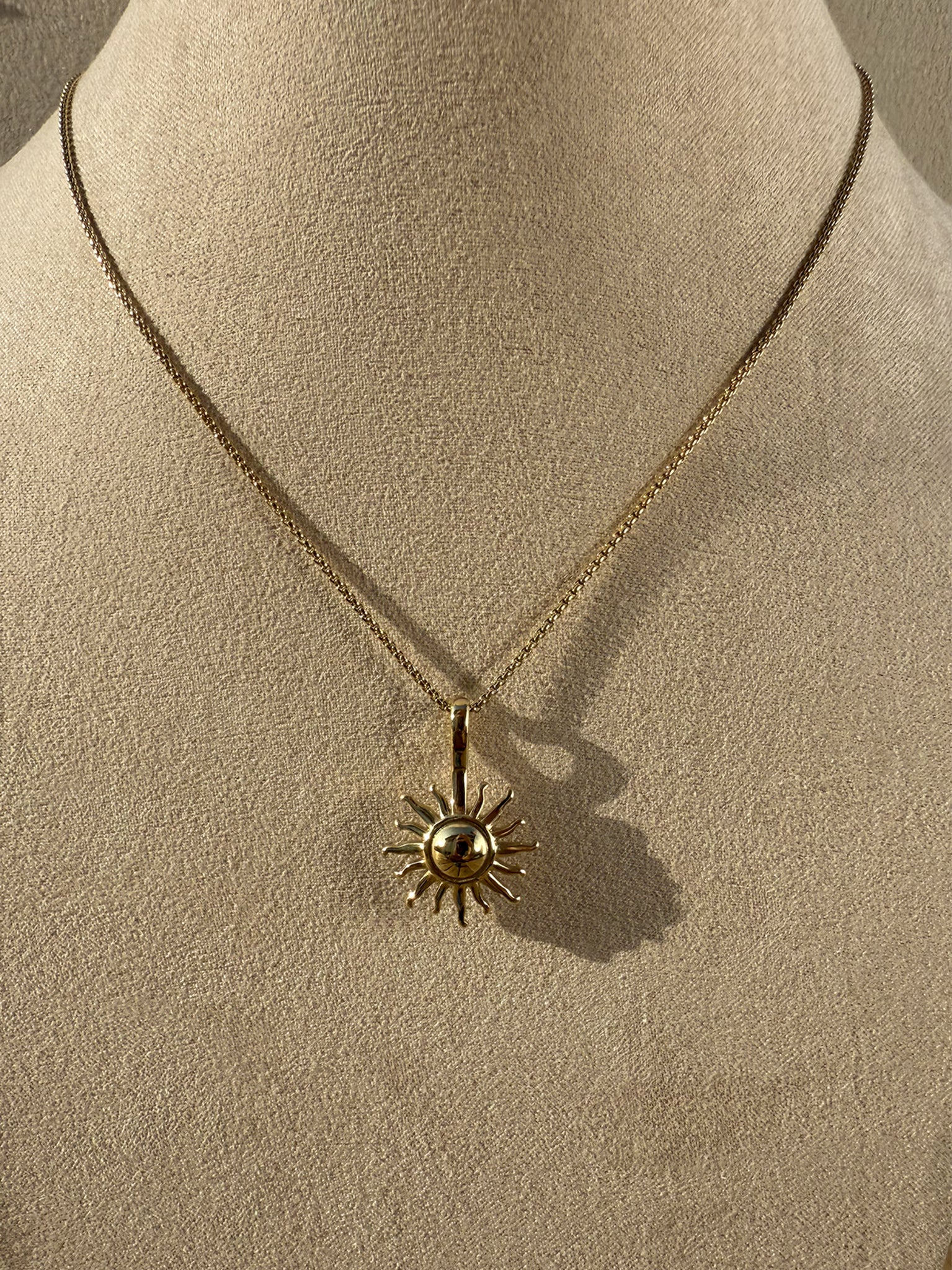 COLLANA SOLE
