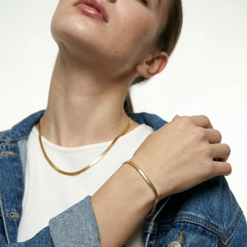 Collana Snake